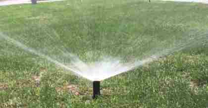 昆山綠化草坪自動噴灌系統(tǒng)的應(yīng)用與優(yōu)勢